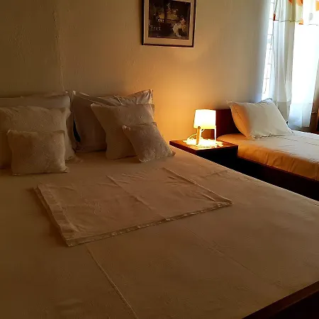 Lori's Traditional House *