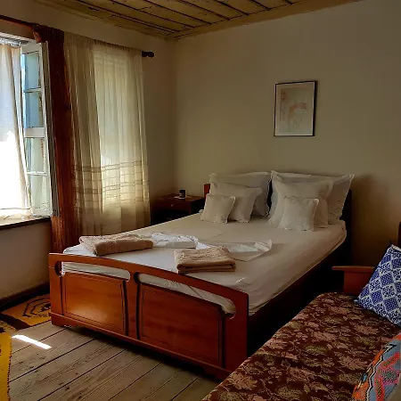 Lori's Traditional House