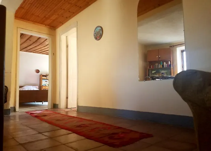 Lori's Traditional House Gjirokastër